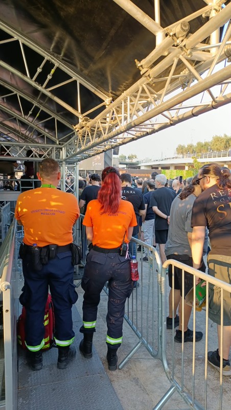 🎶🚑 Ένα ακόμη απαιτητικό τριήμερο στο Release Athens Festival ολοκληρώθηκε για την ομάδα της ΕΠΟΜΕΑ.
