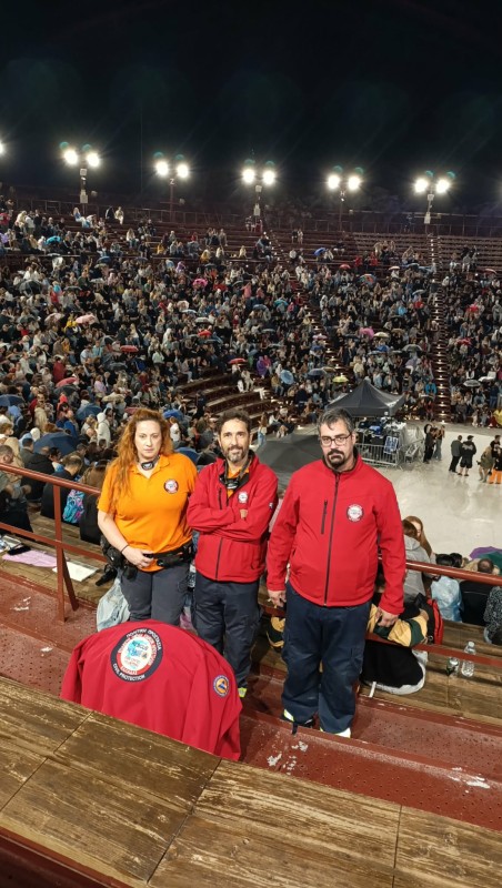 Υγειονομική κάλυψη της ΕΠ.ΟΜ.Ε.Α. στο Θέατρο Λυκαβηττού