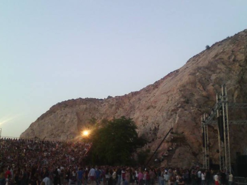Υγειονομική κάλυψη συναυλίας της Ελεονώρας Ζουγανέλη στο θέατρο Βράχων