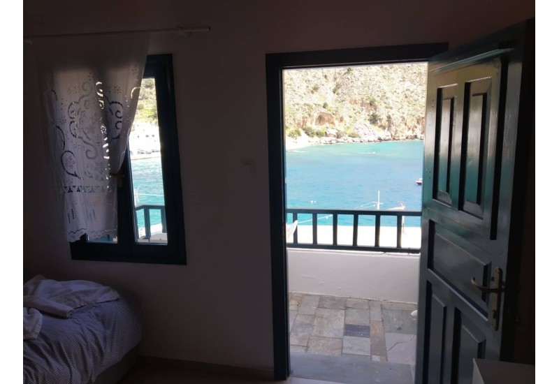 Εκπαίδευση στο Λουτρό Χανίων