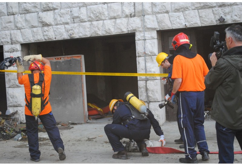Άσκηση με το Σέρβικο Διασωστικό Σώμα