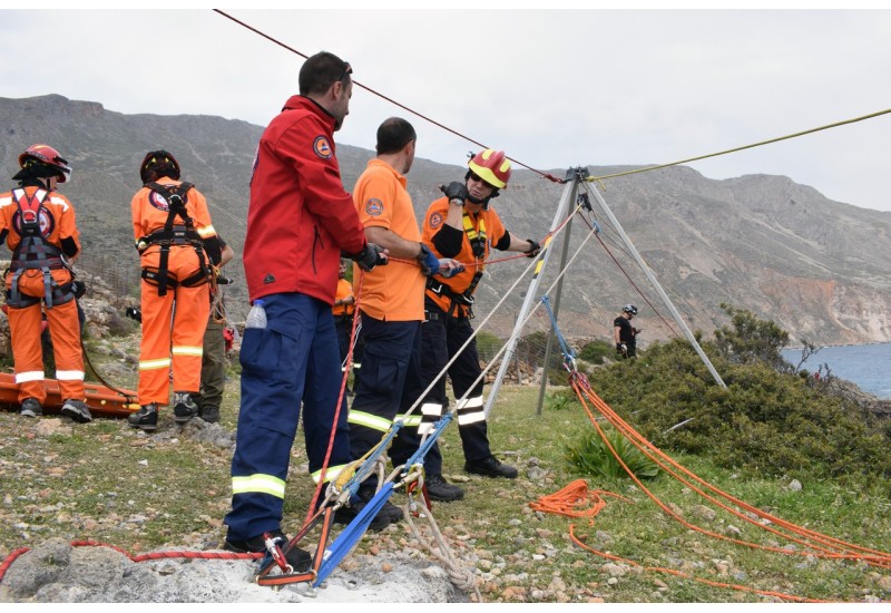 Εκπαίδευση στο Λουτρό Χανίων