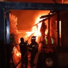 Η προσπάθεια των εθελοντών της ΕΠΟΜΕΑ συνεχίζεται  Η προσπάθεια των εθελοντών της ΕΠΟΜΕΑ συνεχίζεται