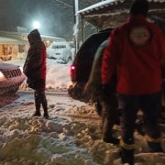 Επιχείρηση απεγκλωβισμού στην Οινόη Επιχείρηση απεγκλωβισμού στην Οινόη