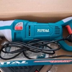 Μια ευγενική προσφορά για το έργο μας από την Bax Garden Tools Μια ευγενική προσφορά για το έργο μας από την Bax Garden Tools